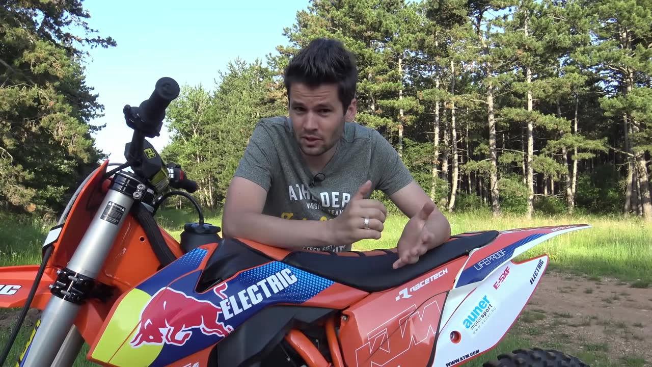 Thumbnail for Ez az elektromos motor otthon készült, és letépi a fejed