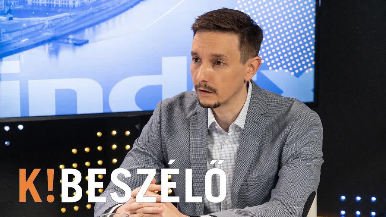 Thumbnail for Nem politizál és nem dumál vissza a jövő influenszere