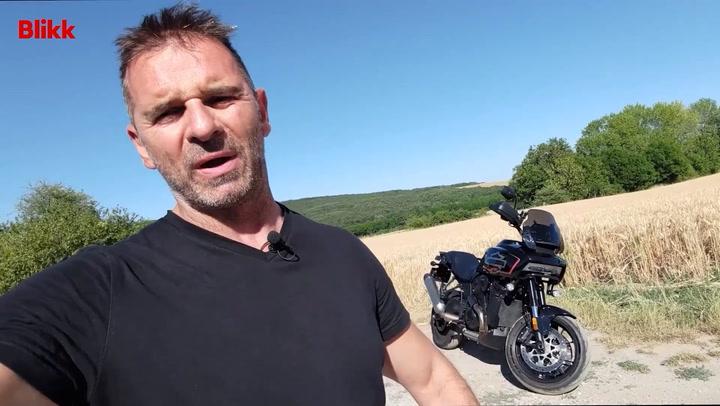 Thumbnail for Dodor a Pan America ST Harley motoron