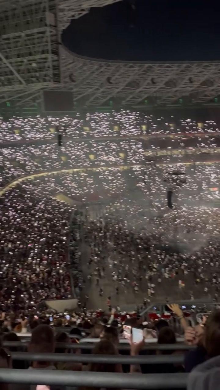 Thumbnail for Pénteki koncert a Puskás Arénában.MOV