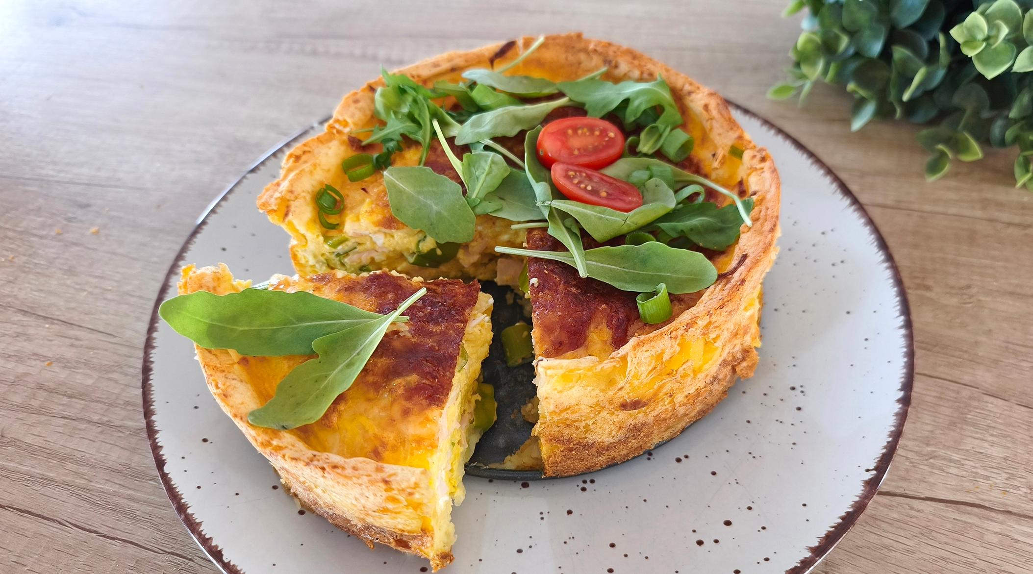 Thumbnail for Sajtos-sonkás burgonya pite recept