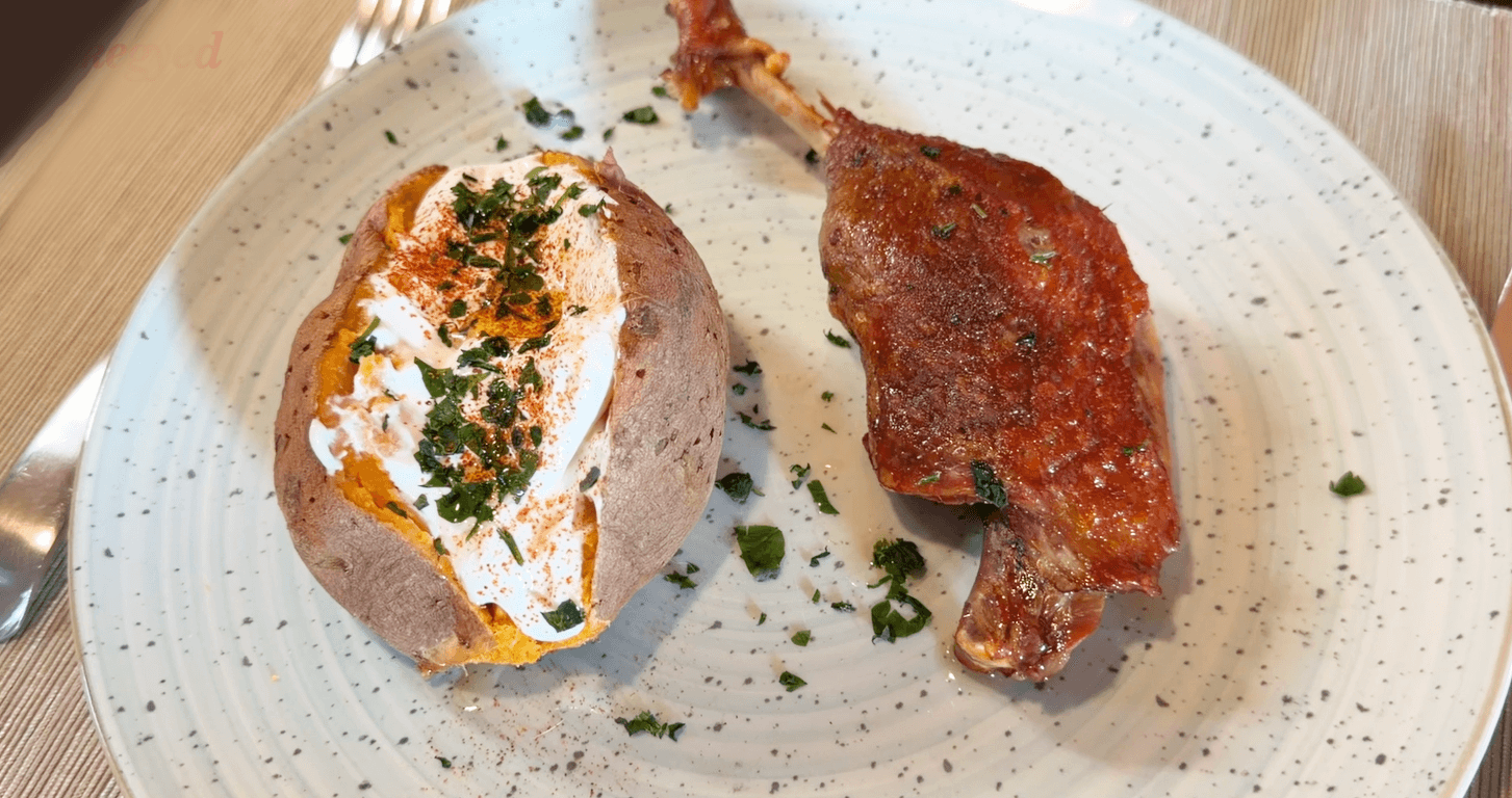 Thumbnail for Ropogós kacsacomb