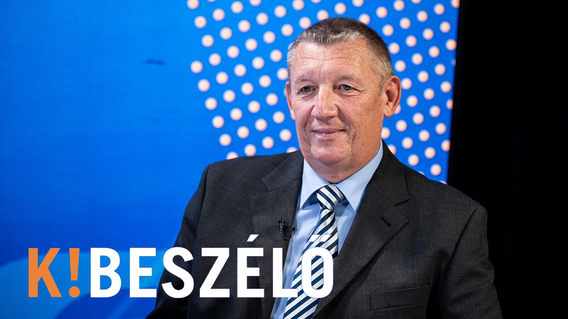 Thumbnail for Lázadnak a rendőrök és akár utcára is vonulhatnak a csalódást keltő béremelés miatt