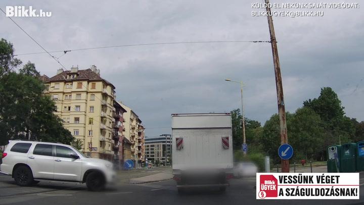 Thumbnail for 2. rész - Őrült vezetők Budapesten