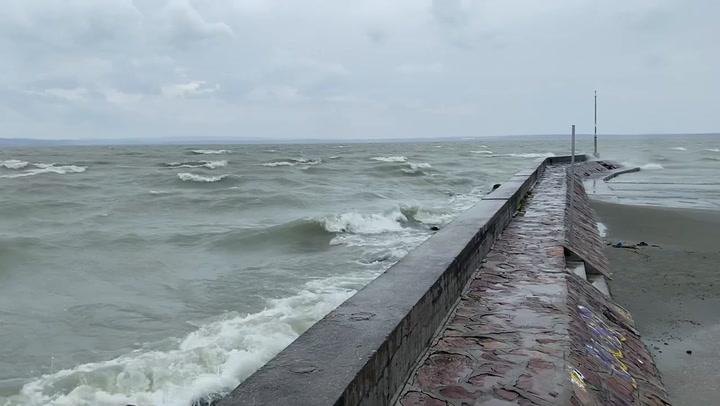 Thumbnail for Tilos fürödni a Balatonban