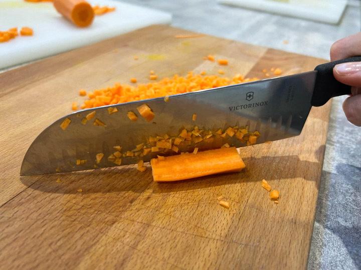 Thumbnail for Hámozó, santoku, kenyérvágó: így vágj profin a konyhai késekkel