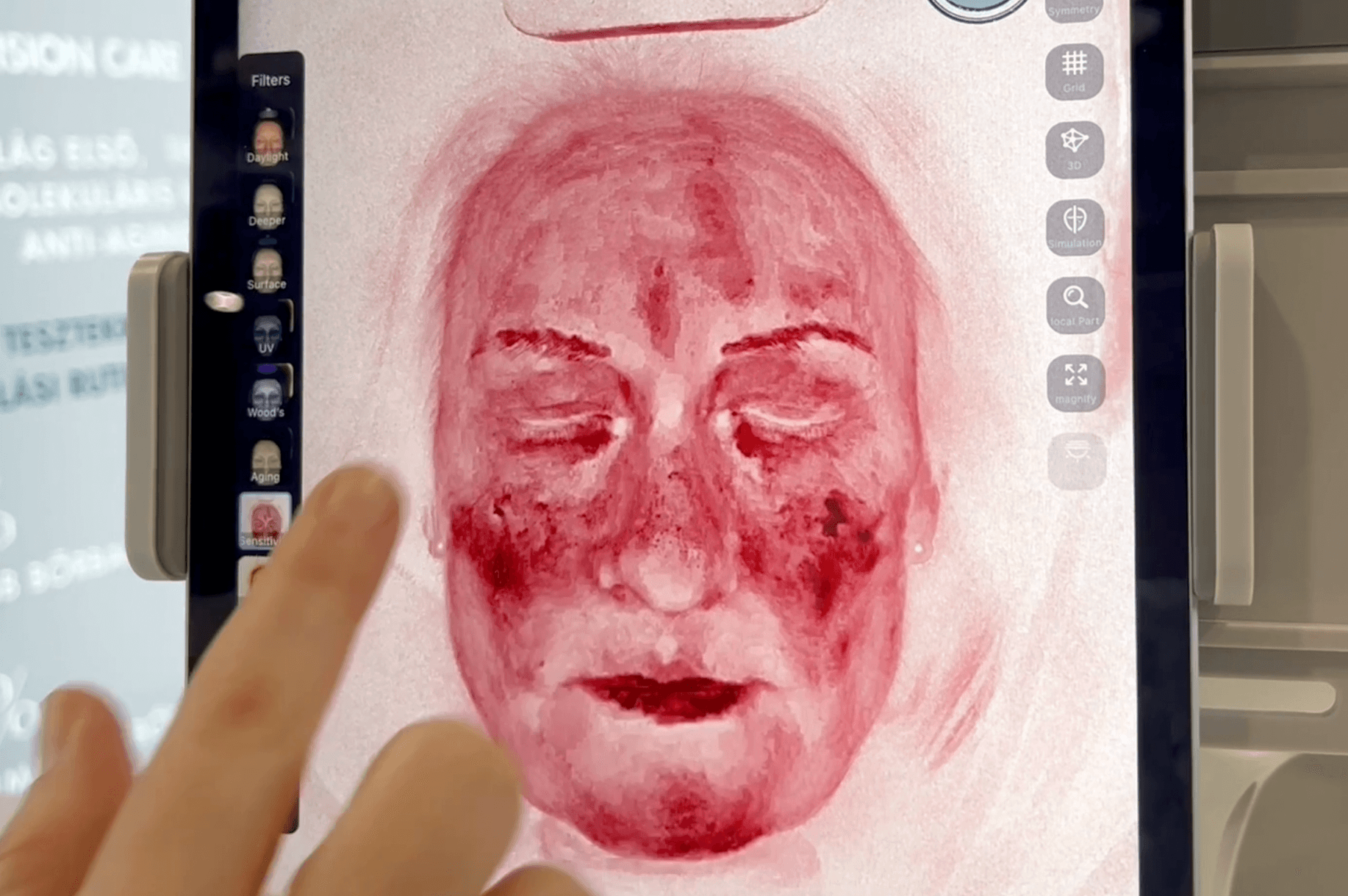 Thumbnail for Ragyogó bőr minden korban, minden bőrtípusnak? A bőrszakértő elárulja a titkot