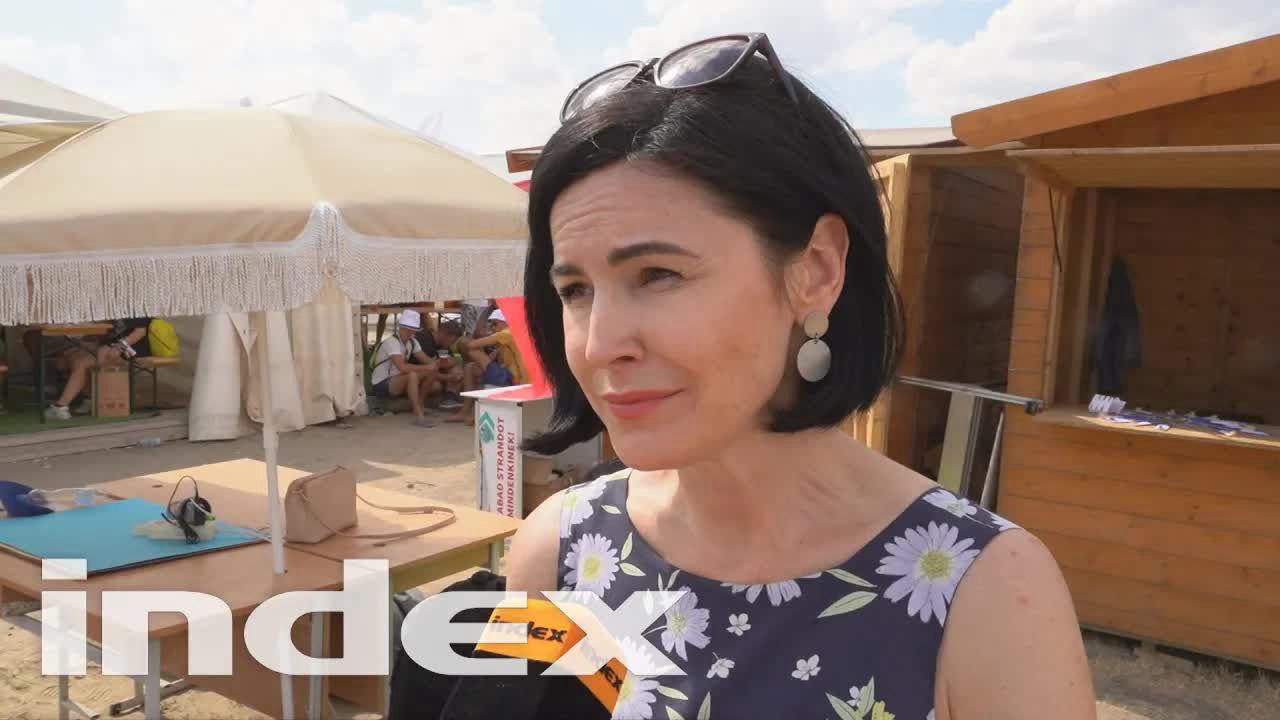 Politikussimogatón szembesült Kunhalmi Ágnes a fiatalok legnagyobb problémájával