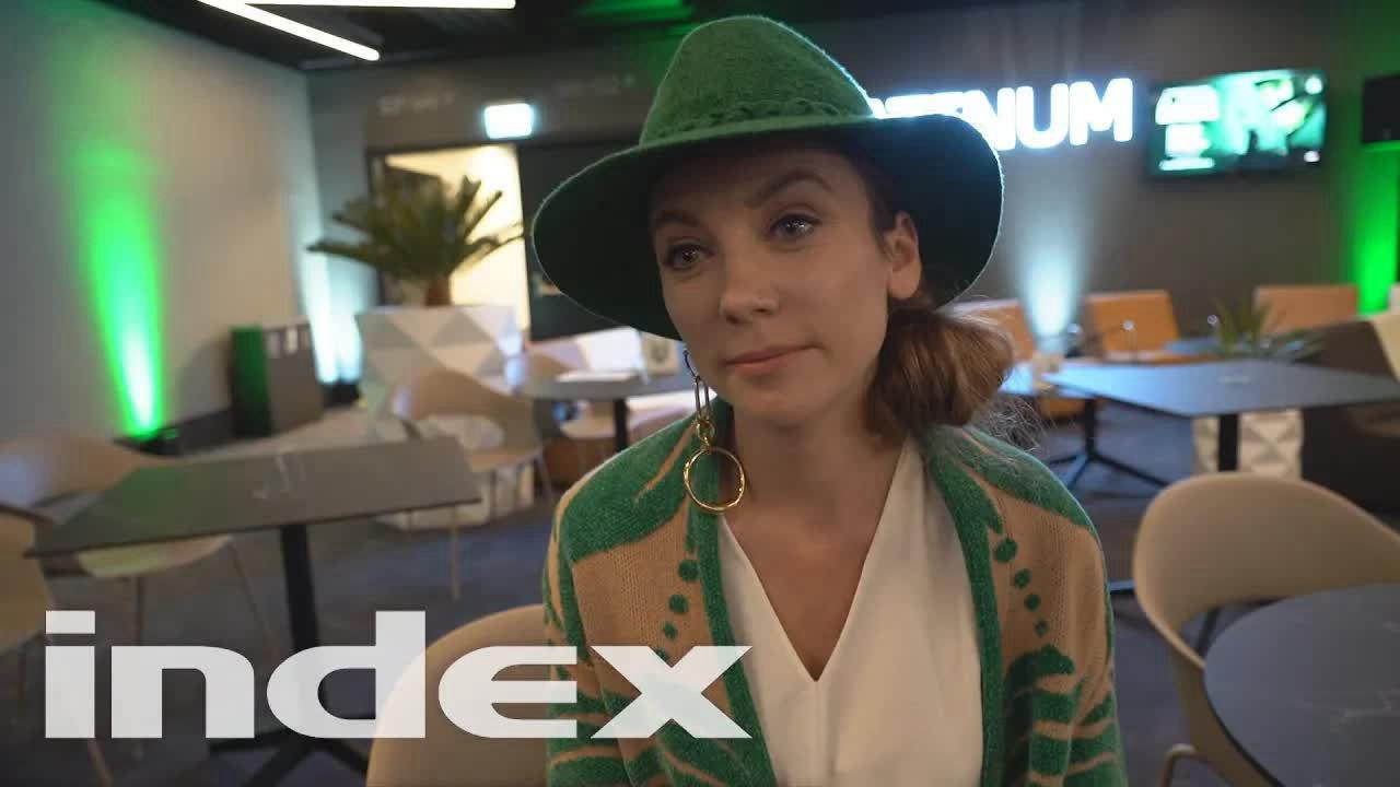 Rúzsa Magdi új dalát a Fradi ihlette, Kozso lelke is zöldbe borult