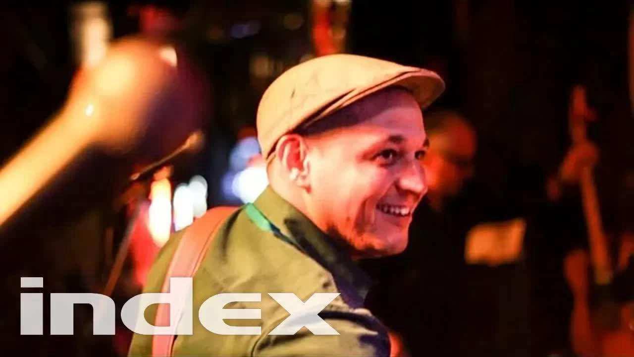 The bluesman who fulfilled his american dream (a Documentary about Little G Weevil)