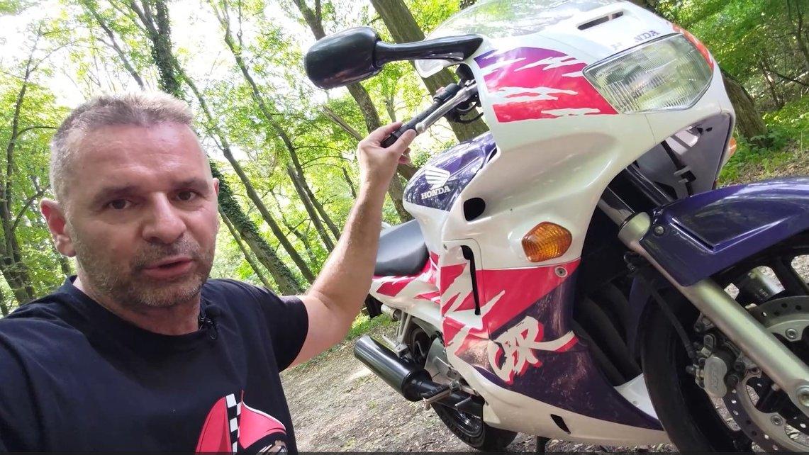 Thumbnail for Sportmotor 1992-ből: ilyen ma a Honda CBR600 F2
