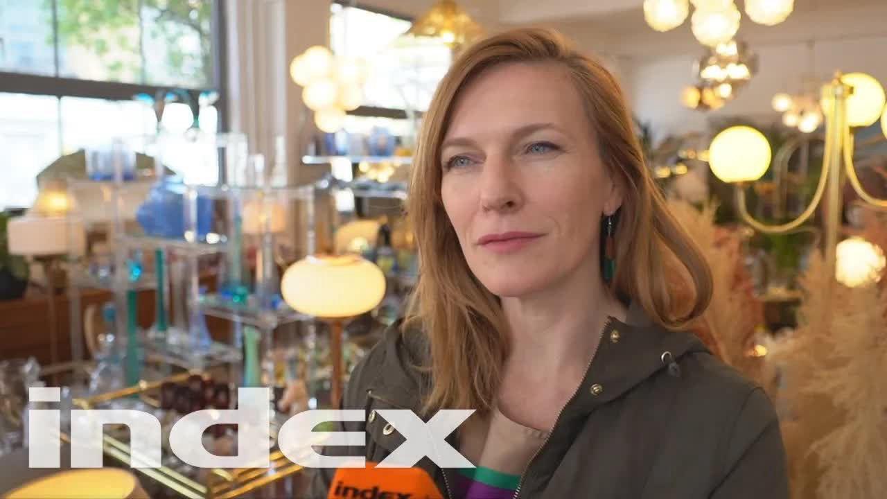 Szamosi Zsófia színművész új szakmát tanul