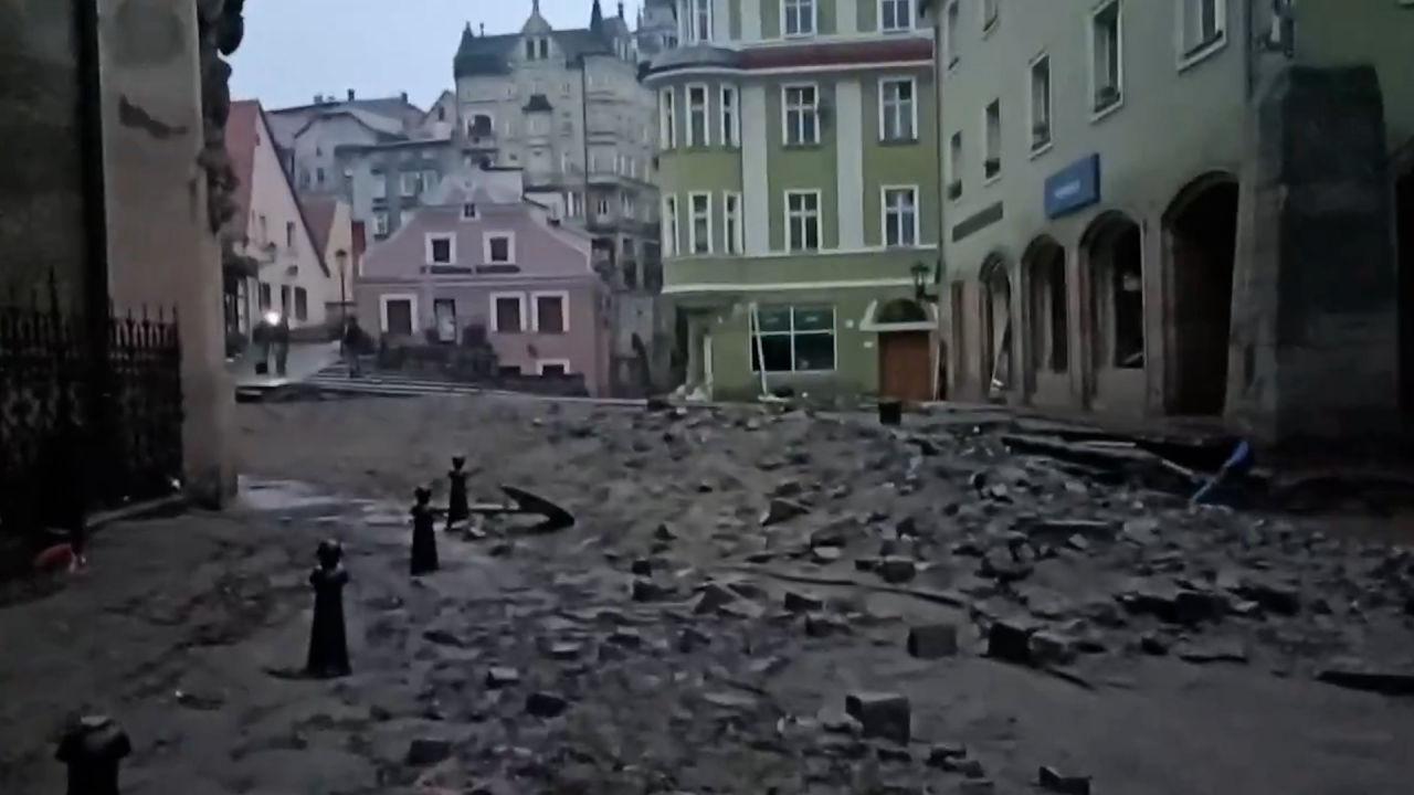 Lesújtó felvételeken, ahogy Közép-Európát elárasztja a víz, kritikus a helyzet a környező országokban