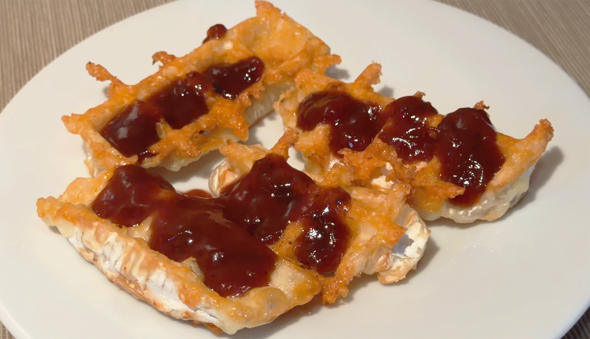 Thumbnail for Camembert- és burgonya gofri