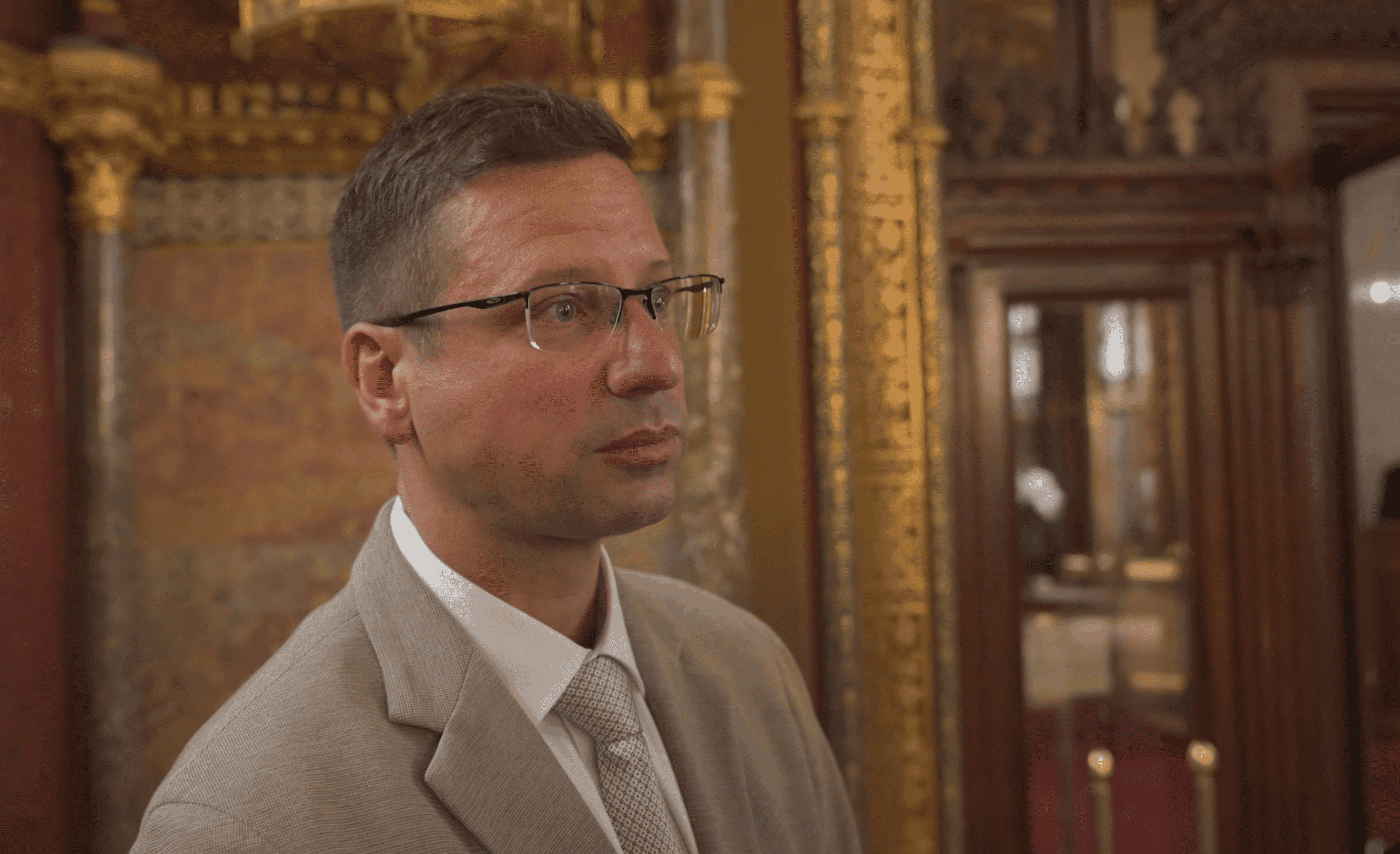 Thumbnail for Gulyás Gergely reagált Magyar Péter parlamenti beszédére