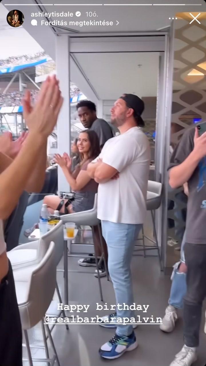Thumbnail for Palvin Barbara elképesztő helyen ünnepelte a születésnapját