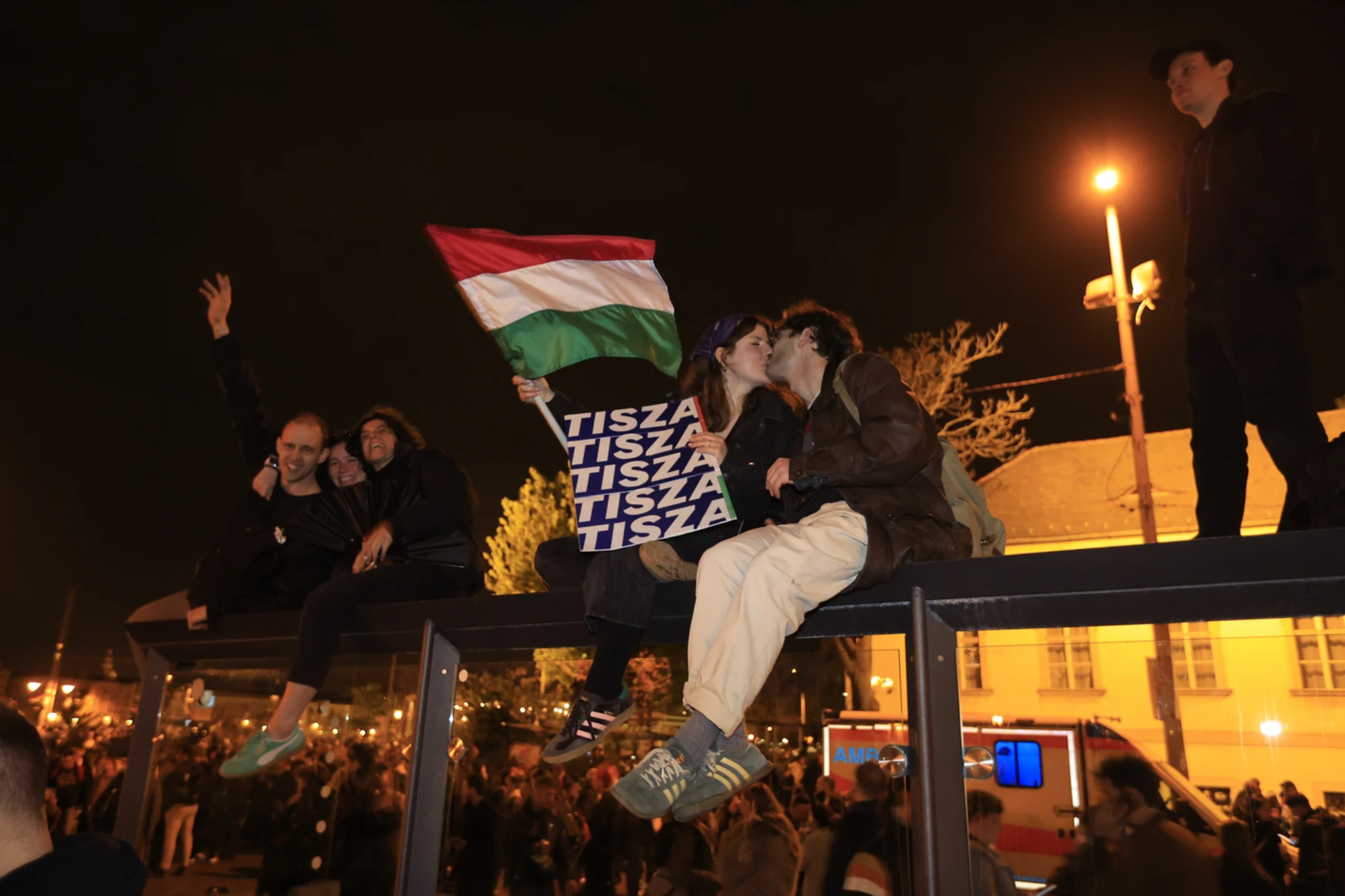 A nap, ami örökre bevonult a magyar történelembe: a választás napjának legjobb pillanatai